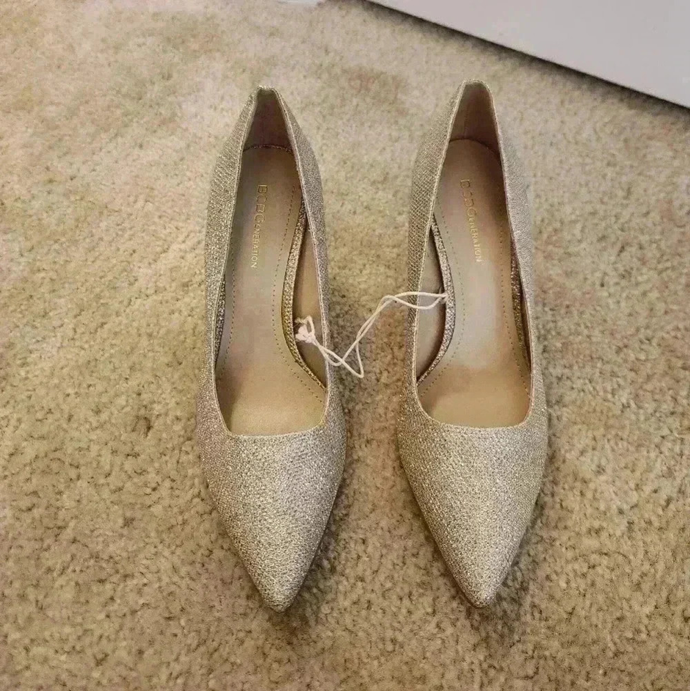 BCBGeneration Women's SILVER Woven Stiletto Heels Size 8 1/2 NEW